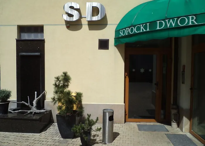 Sopocki Dwor Апартаменты Сопот