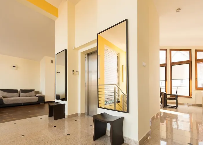 索波特庄园公寓酒店 *